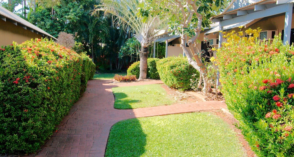 Cable Beach Apartments