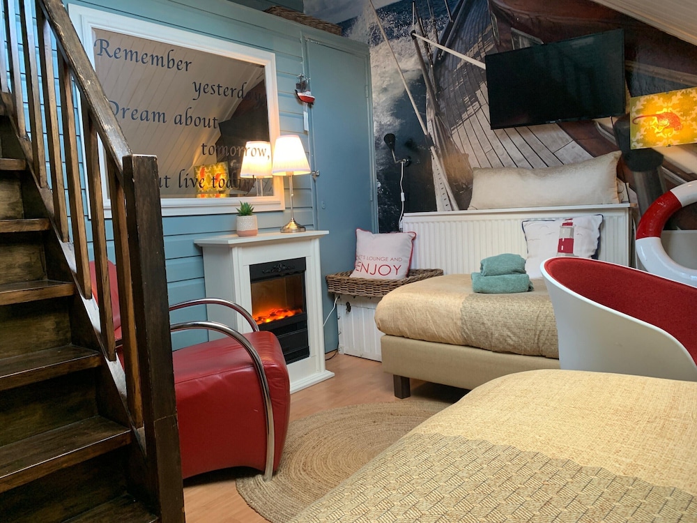 Exotic Villa in Den Ham with Sauna near City Center
