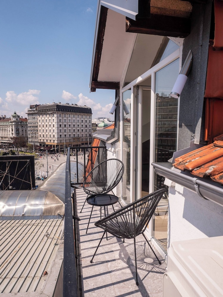 Residence Republic Square- Luxury at Top Location