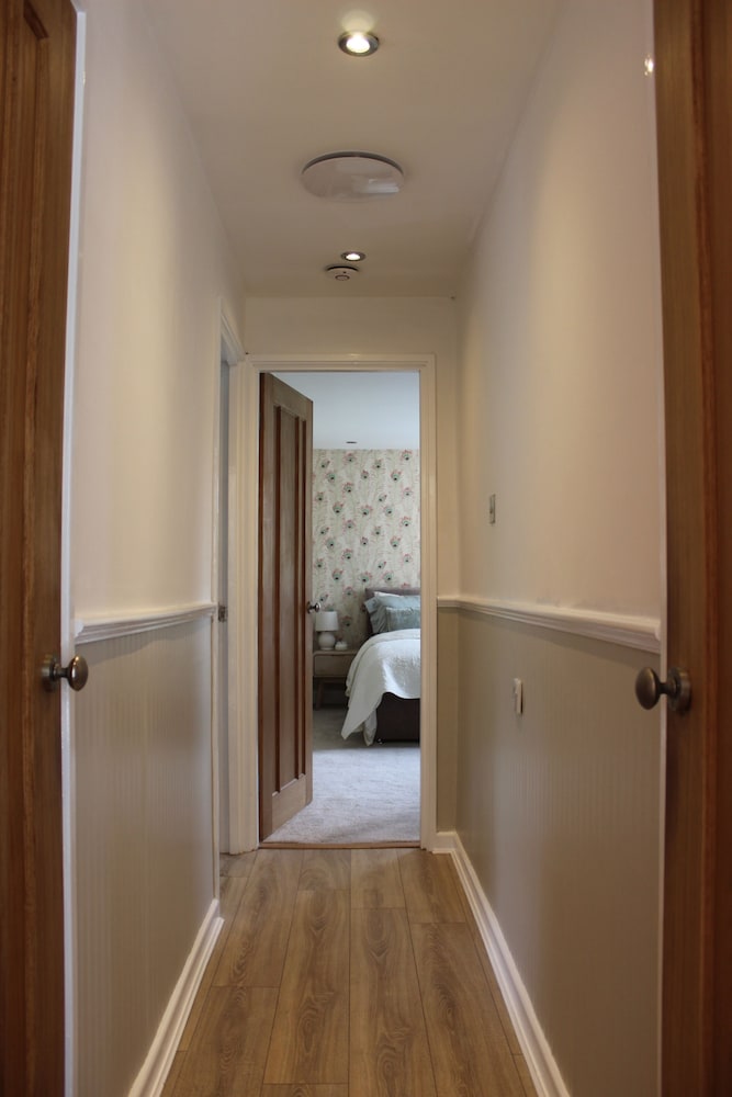 Leeds Urban Retreat - Modern 2 bed Apartment
