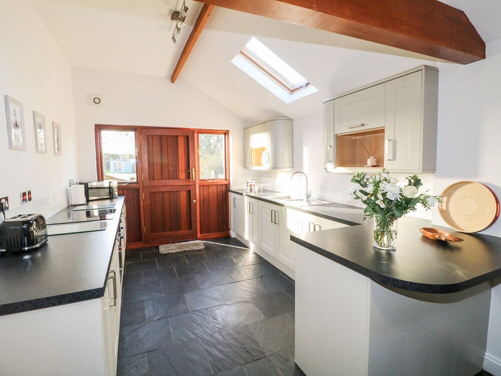 Dovecote Field House Farm