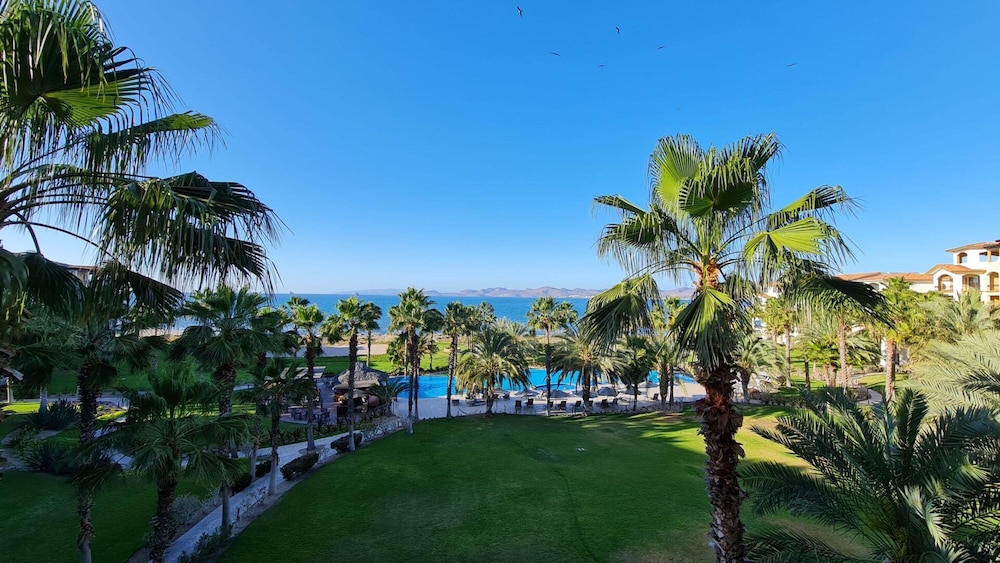 Paraiso Del Mar by Casago