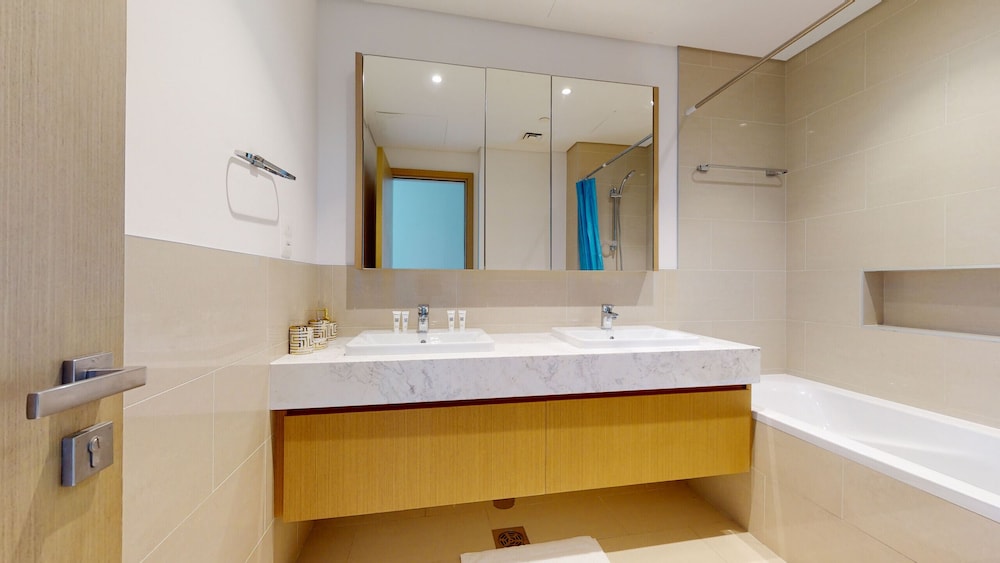 Primestay - Creekside Residences - Creek