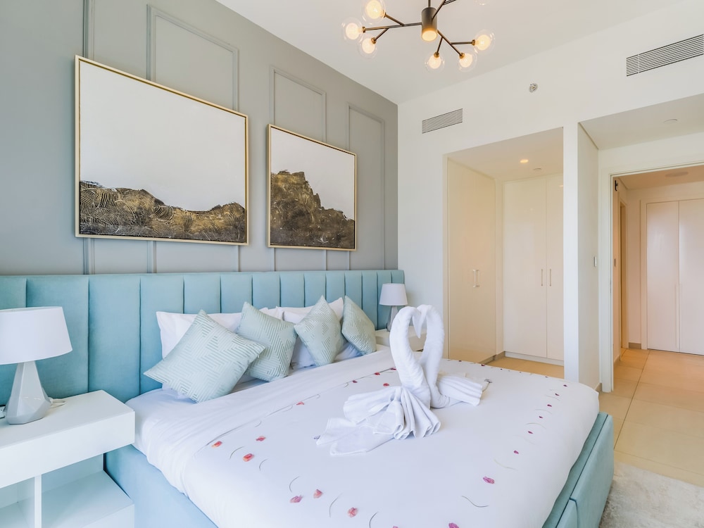 Downtown Views Residences - Downtown DXB