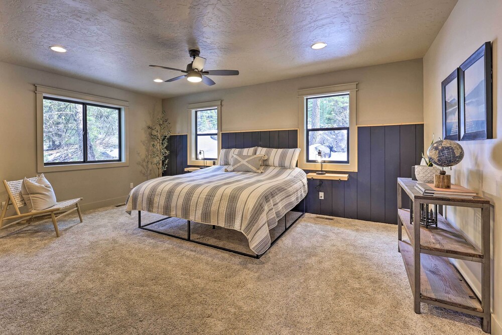 Sled Hill & Hot Tub Access: Mccall Family Cabin! view 4
