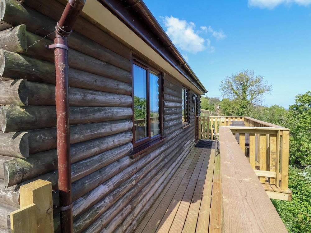 Chalet Log Cabin L3