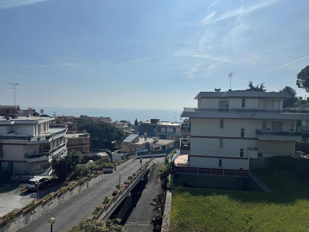Sun & Sea Homes by Wonderful Italy