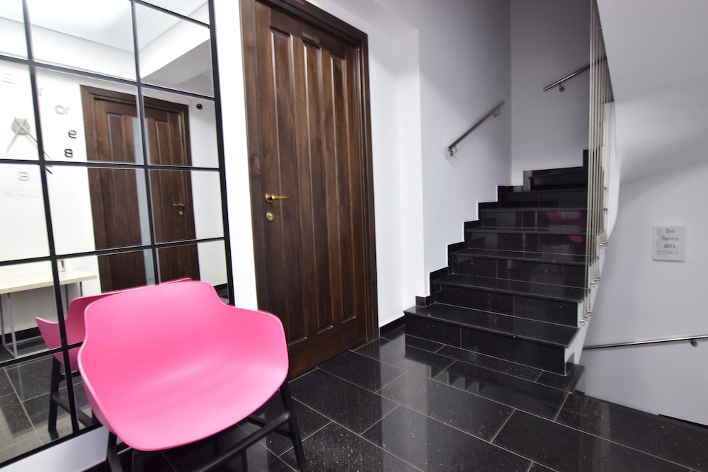 Dacia Residence Apartments view 2