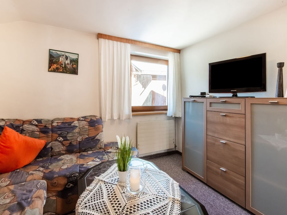 Chalet in Hainzenberg Near Ski Slopes