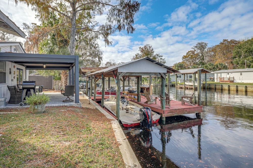 'dunns Creek Lodge' - Private Boat Ramp!