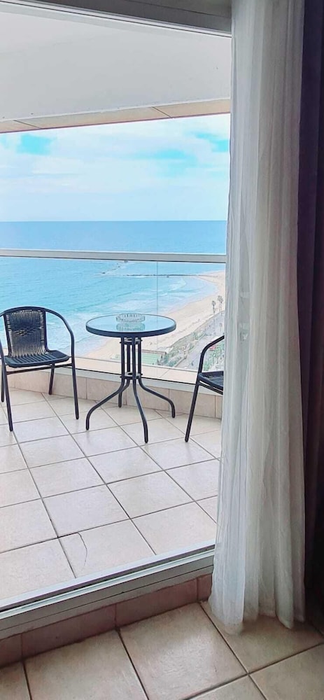 18Go to Leonardo apartments