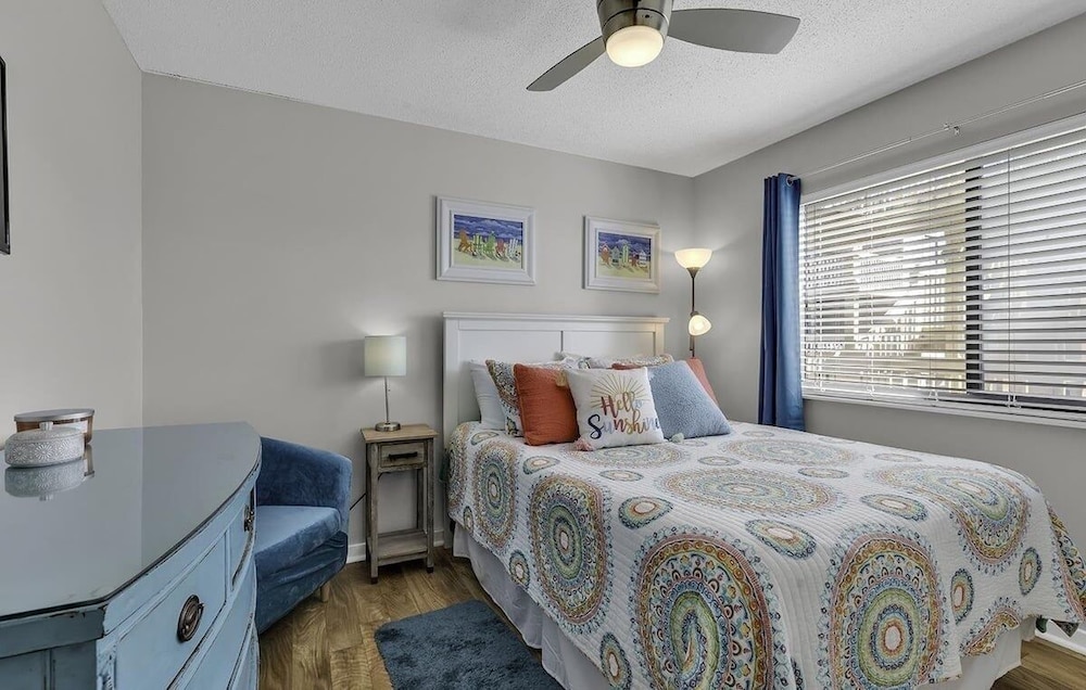Ocean Bridge 27b 2 Bedroom Condo