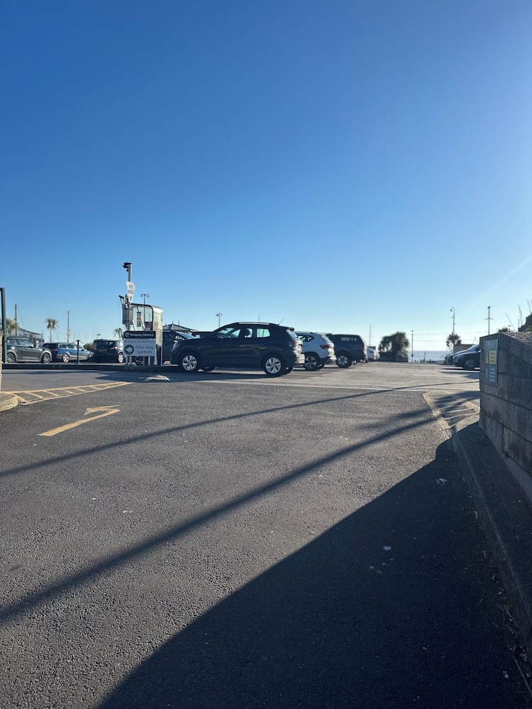 Boat Accommodation Ltd