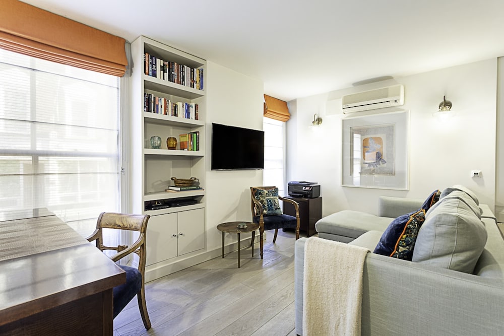 Gorgeous Airconditioned Marylebone Studio