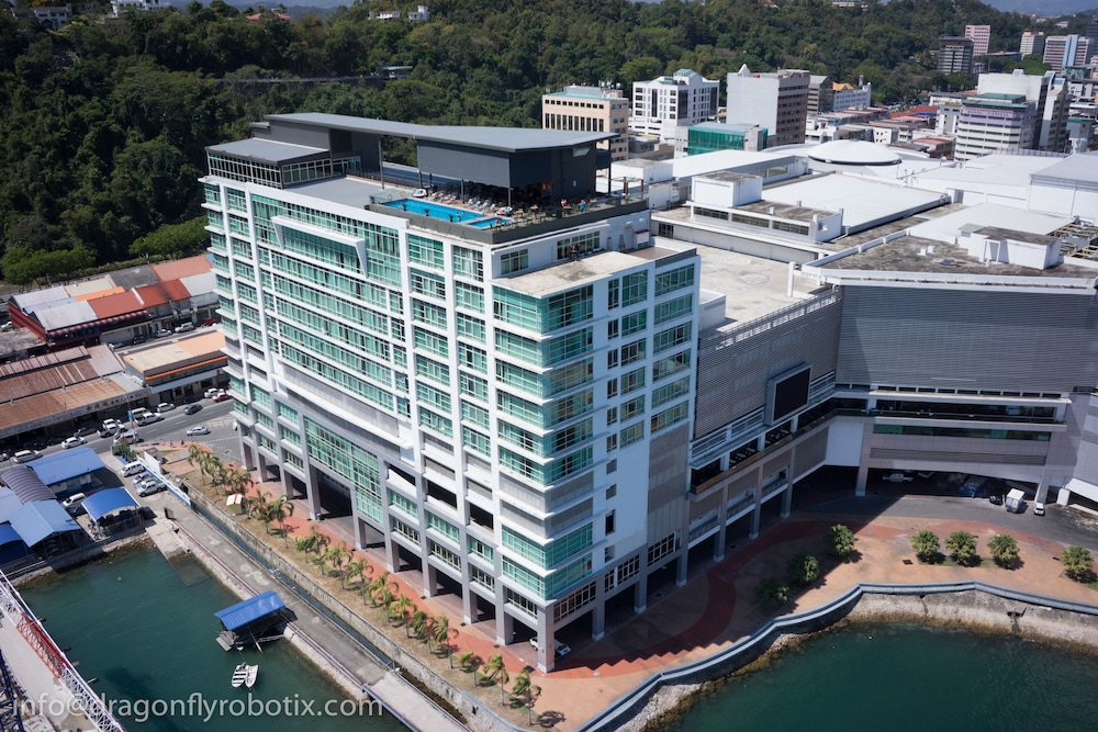 Hotel Grandis Hotel - Image 1