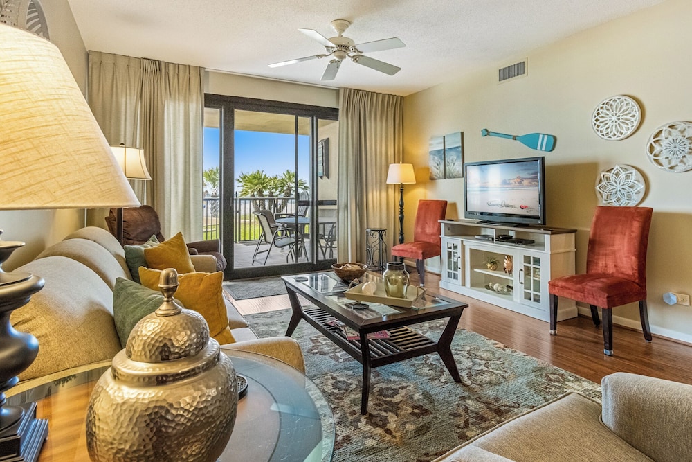 Romar House by Southern Vacation Rentals