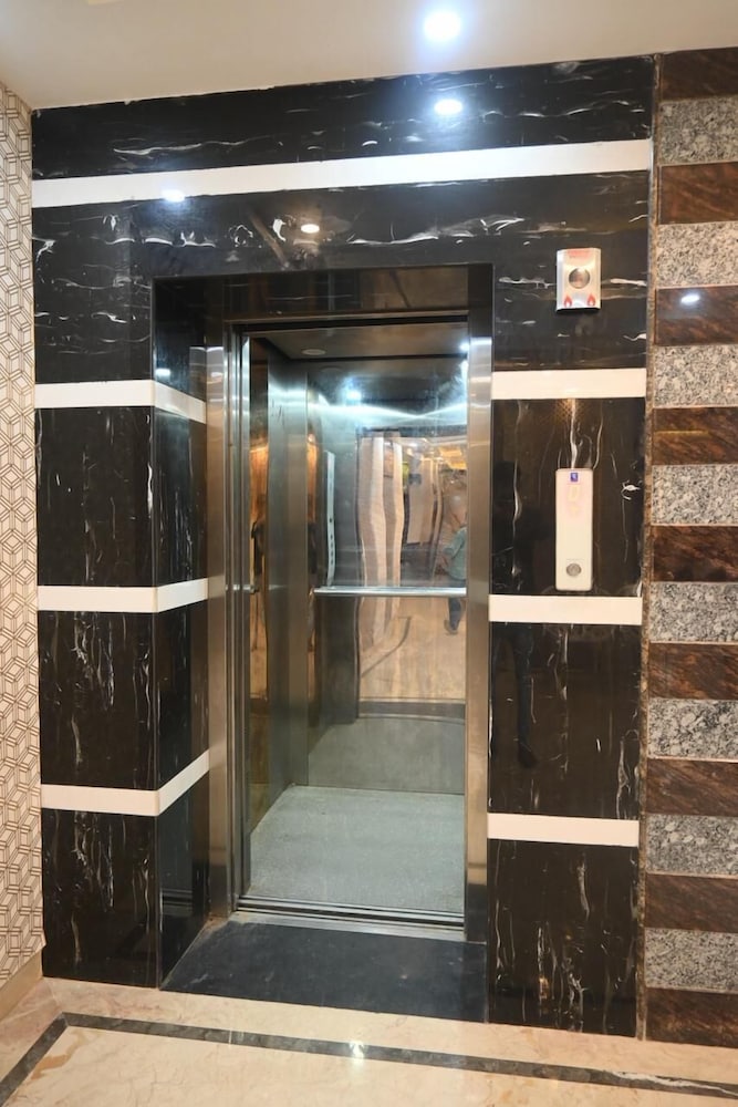 Hotel Aditya Residency
