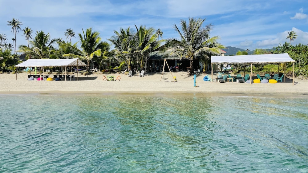 Footprints Beach Resort 115