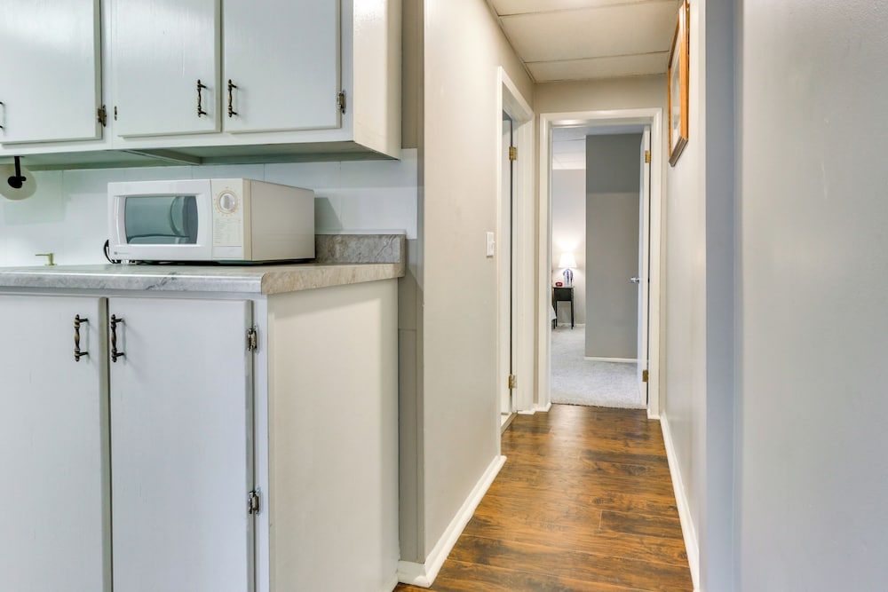 14 Mi to Black Moshannon! Pet-friendly Apartment