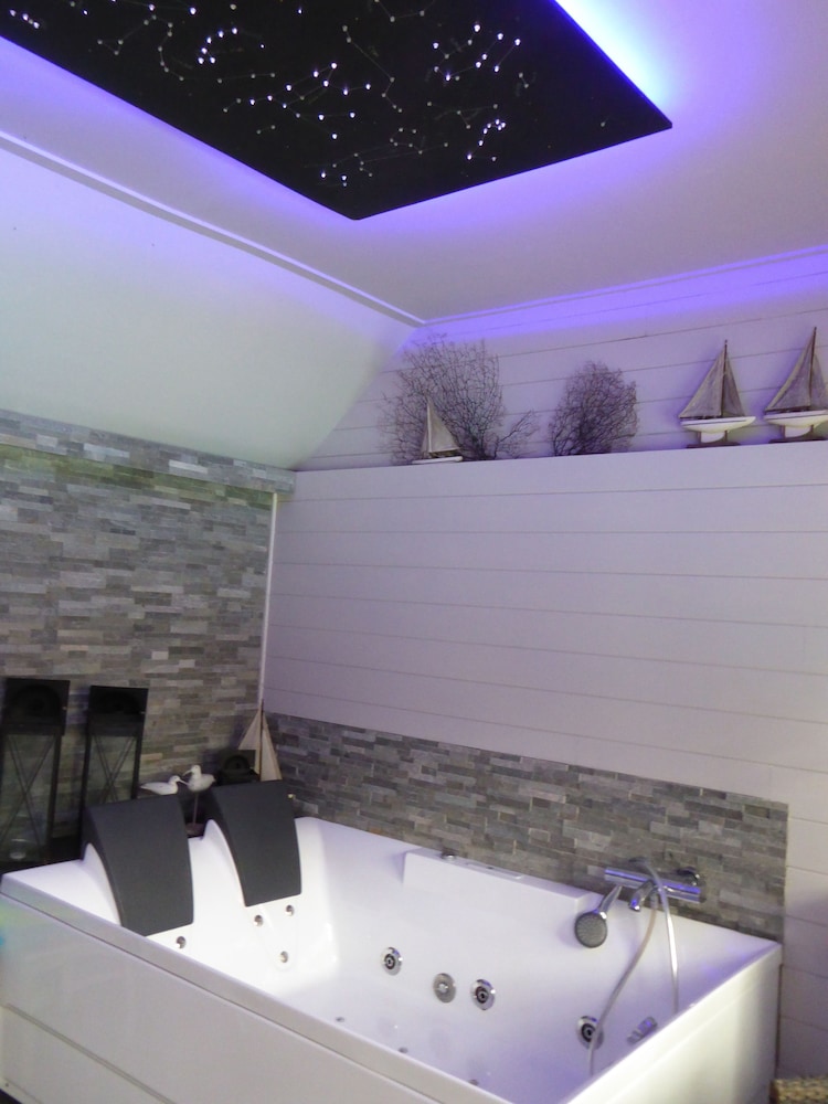 Bruges Vacations - Hotel Bloemenhof - Property Image 6