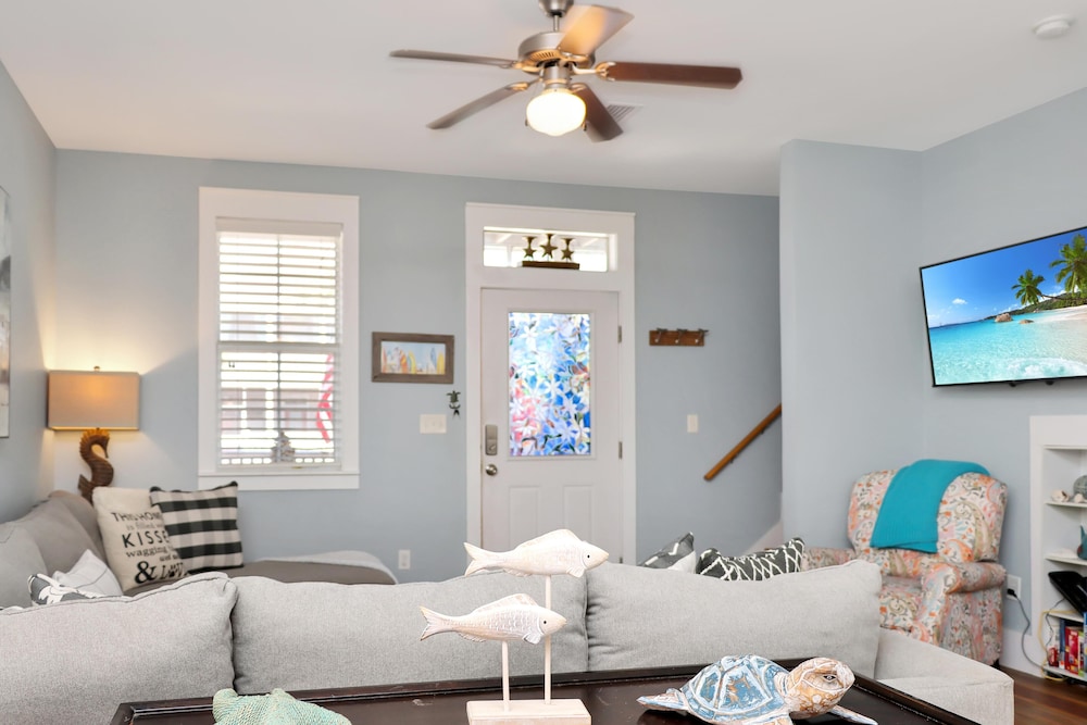 Barefoot Cottage B12 - Sea La Vie
