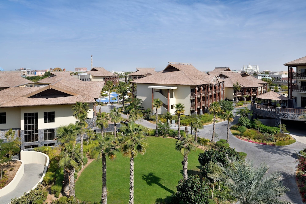 Hotel Lapita, Dubai Parks and Resorts, Autograph Collection - Image 1