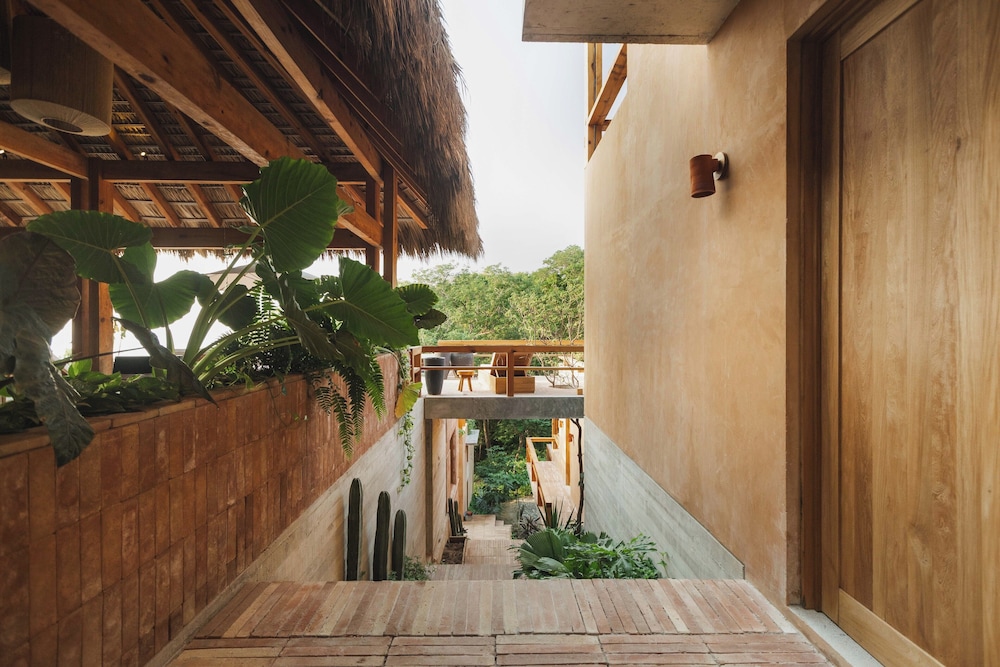 Casa Yute by Ahau Collection
