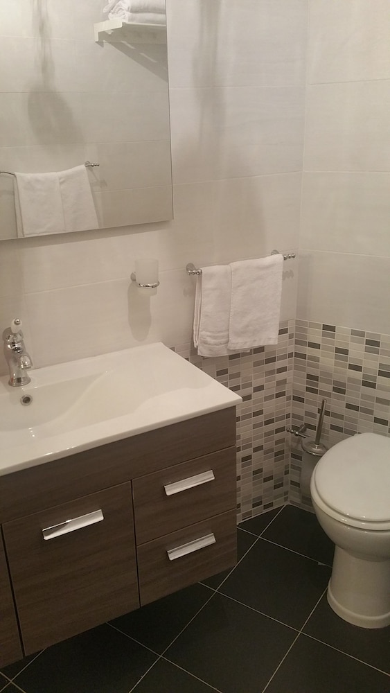 B&B Rochel