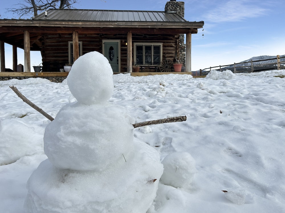 Timeless Mesa Hideaway 2 Bedroom Cabin
