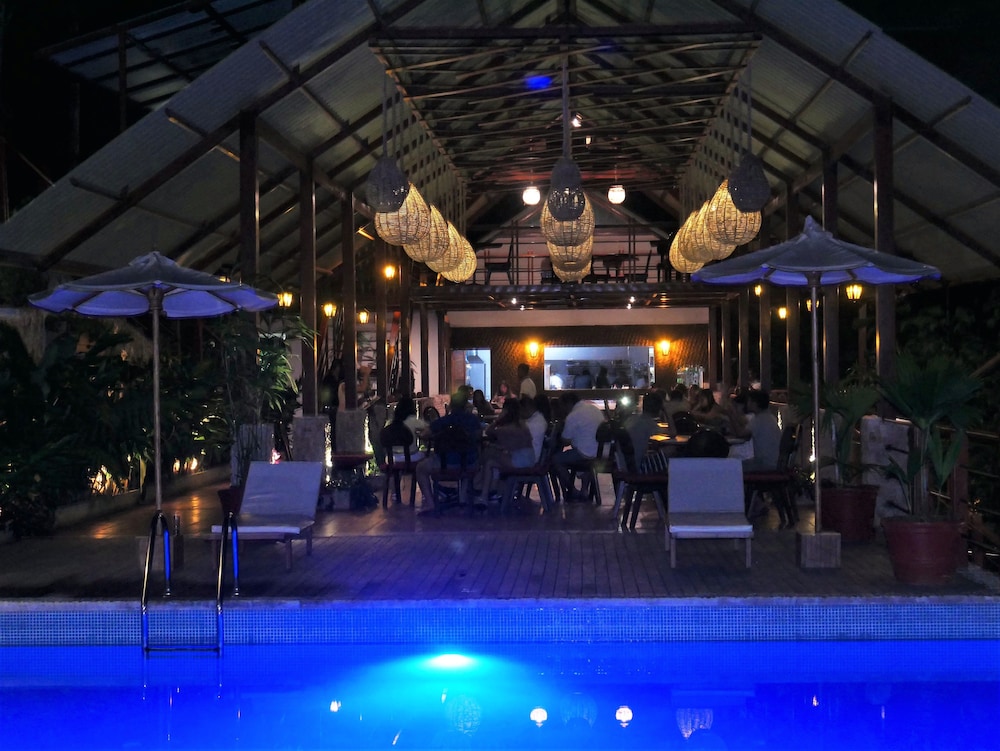 Sumaj Lagoon Lodge
