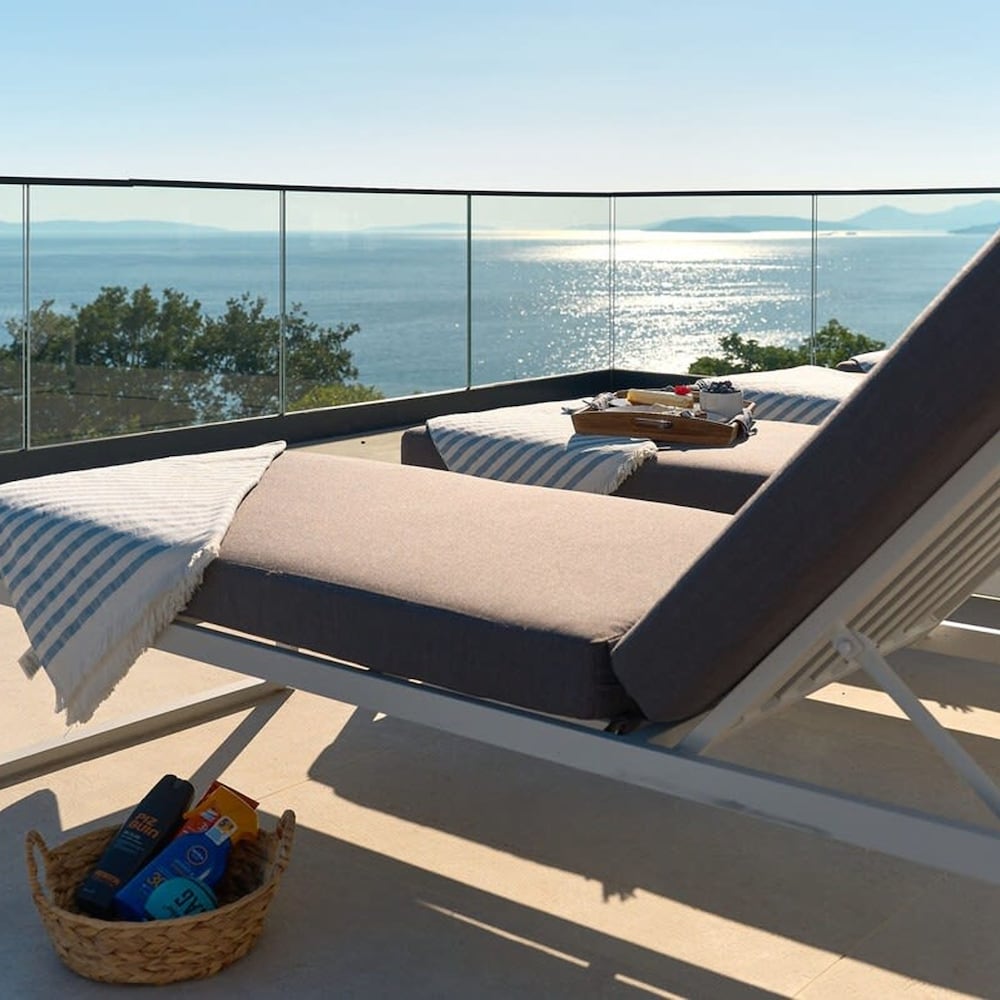 Villa Sunset - Luxury Adriatic Sea View Estate