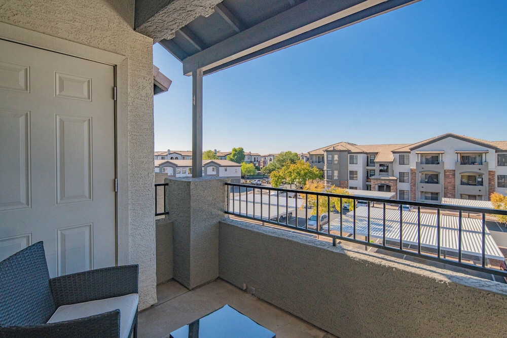 ROVE LIVING/KB - Zone