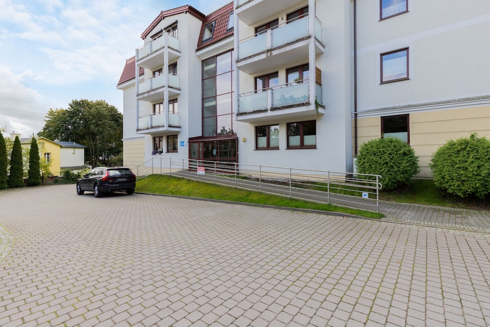 Apartament Zatoka Górny Sopot by Renters view 3