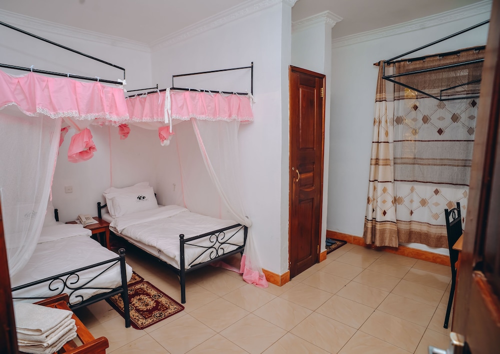 Arusha Giraffe Lodge