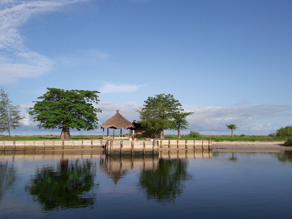 Hakuna Lodge