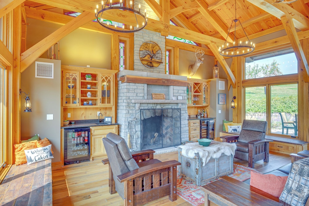 Stay & Sip: Group Ranch at Shamrock Hills Vineyard