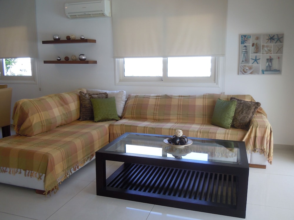 Athena Beach Villa