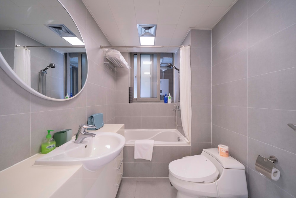 Tyms Elegant 1BR 1BA Apt Yongxin Century