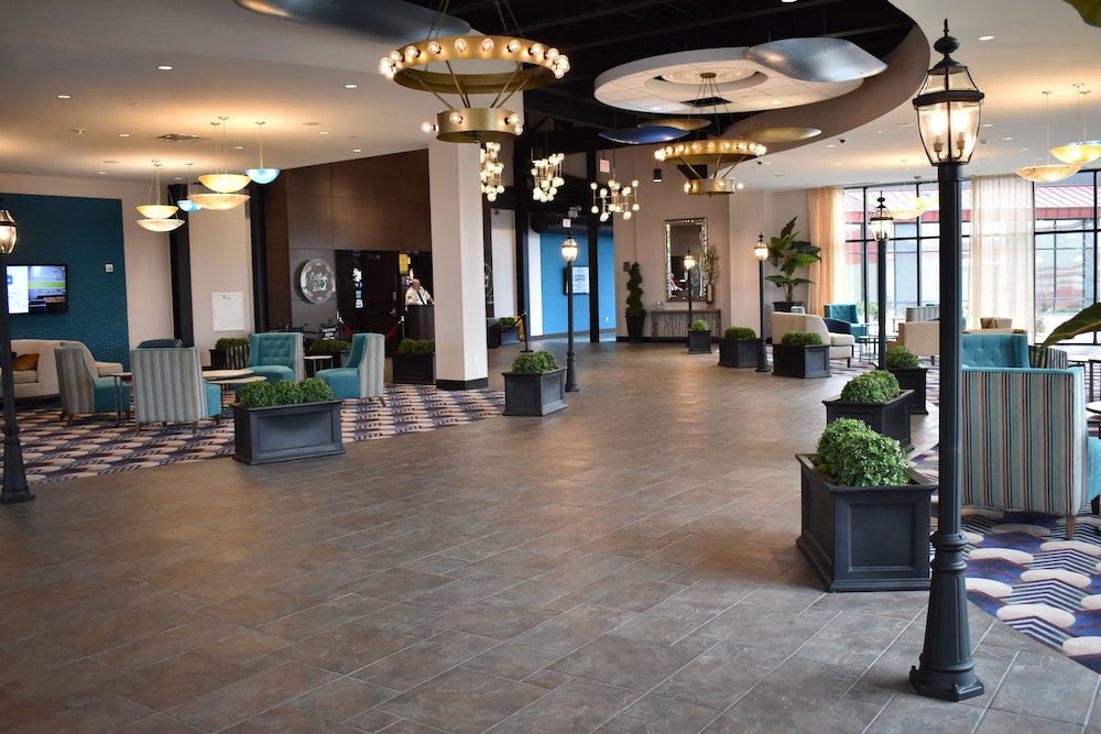 Burlington Vacations - Fun City Resort Hotel - Property Image 2