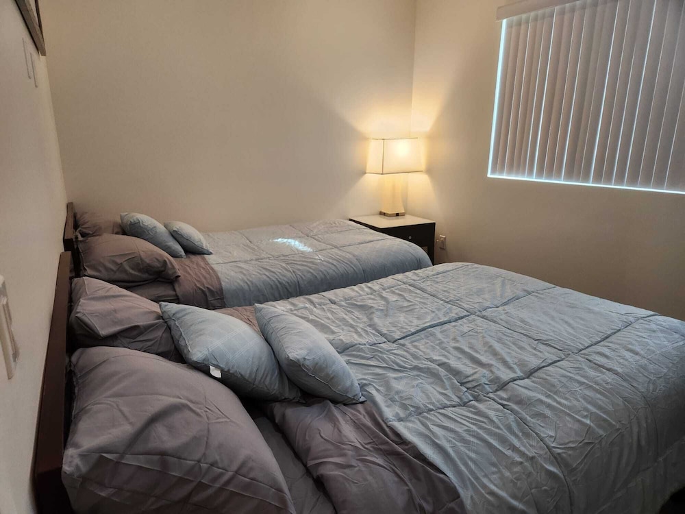 Urban Chic Apart-Hotels in Central LA