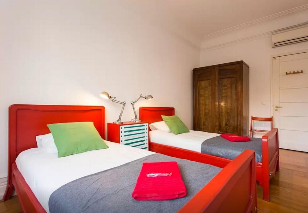 Strawberry Fields - 6 Bedroom at Avenida view 3
