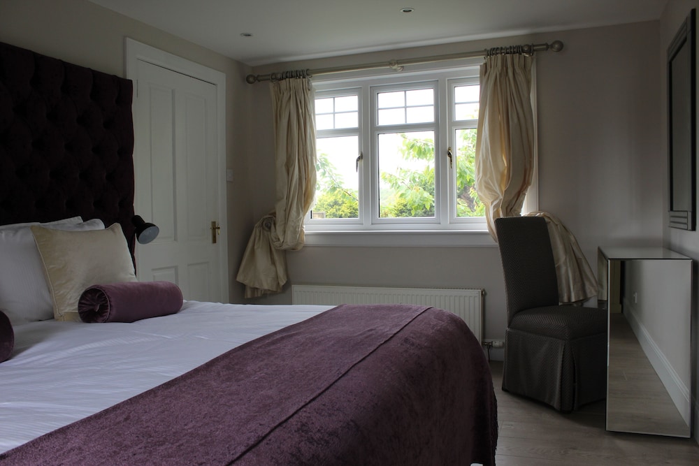 Toadhall Rooms