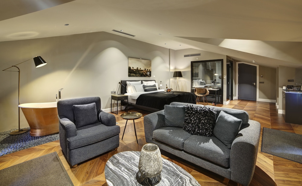 39 Kalamış Marina Oteli - Image 46