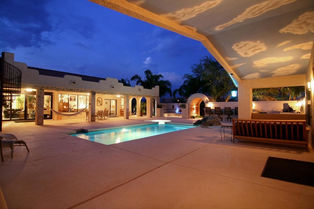 Desert Hills Paradise By Signature Vacation Rentals