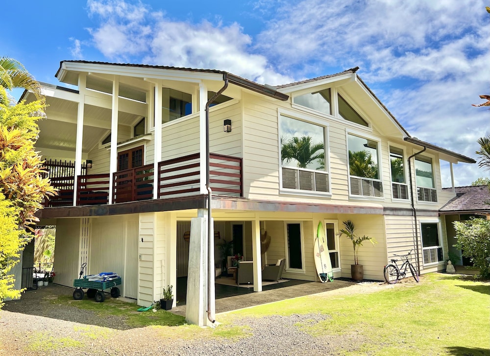 Hale Aku 4 Bedroom Home view 4