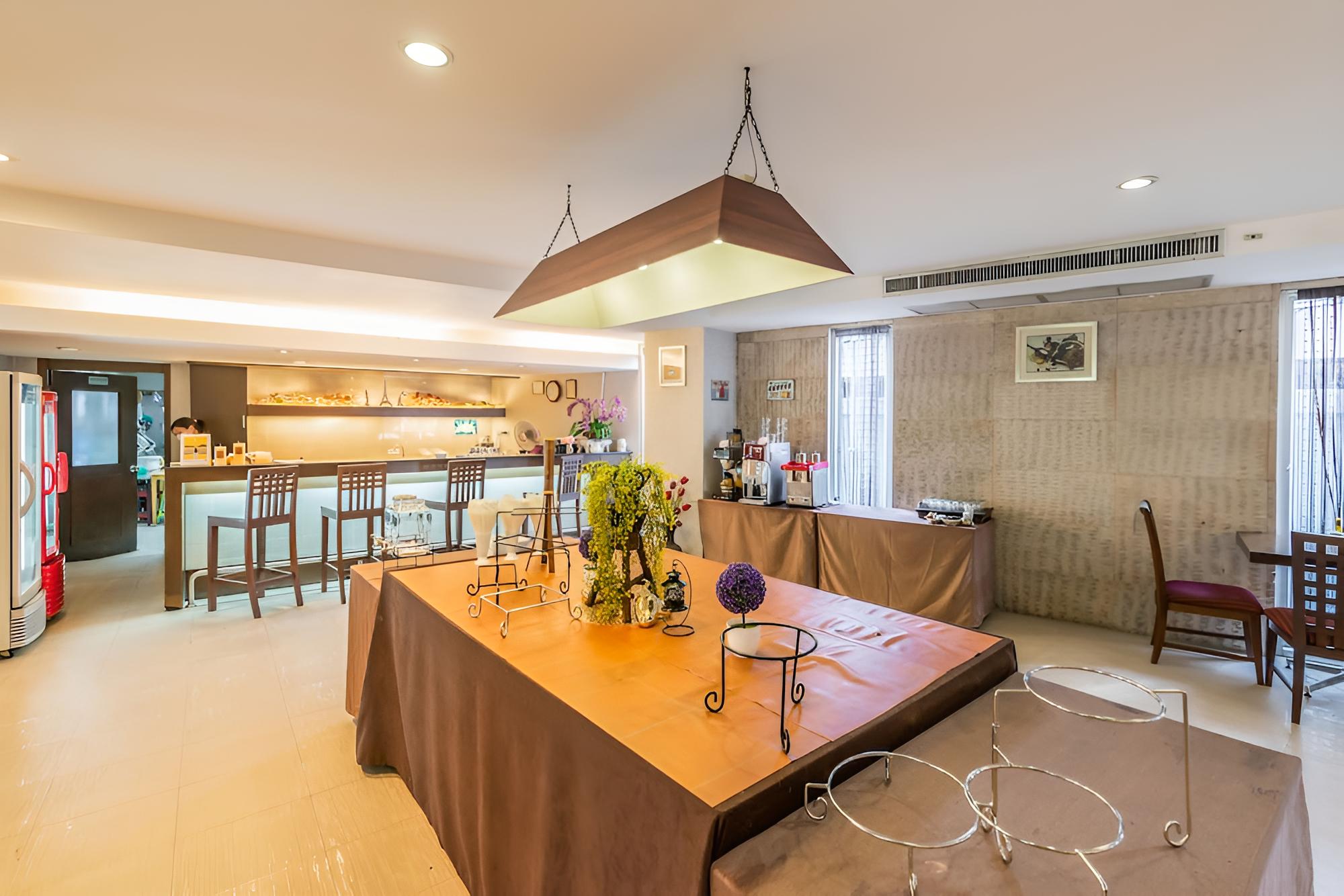Lacuna Sukhumvit By Favstay