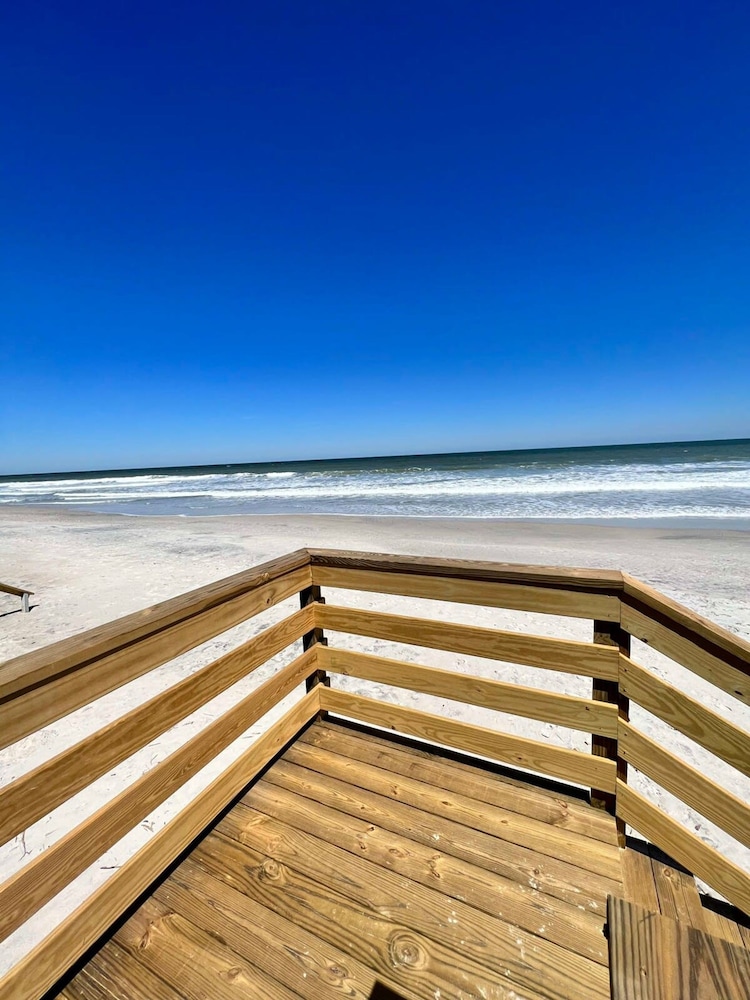 Pool Steps to Sand Near Downtown Beach Gear