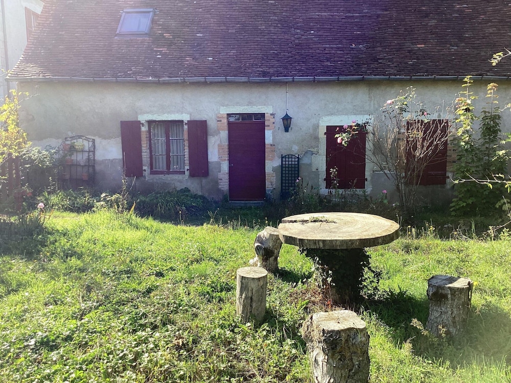 Charming Home by River Allier