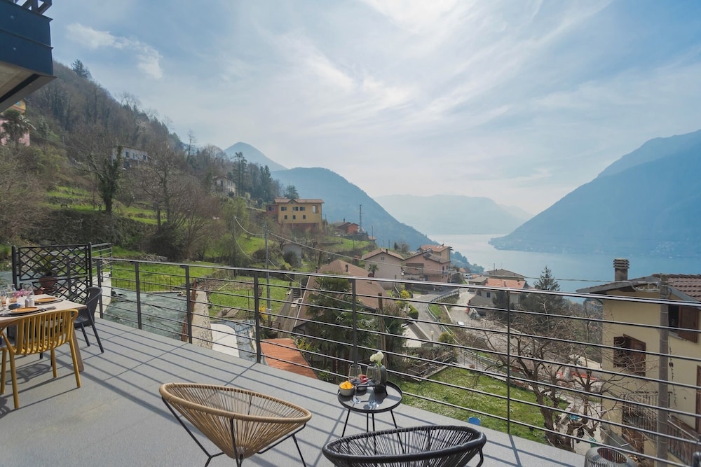Residenza Maxim With Pool by Rent all Como