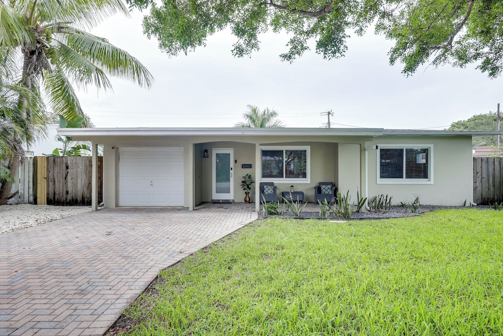 1 Mi to Shore: Family Home in Pompano Beach!